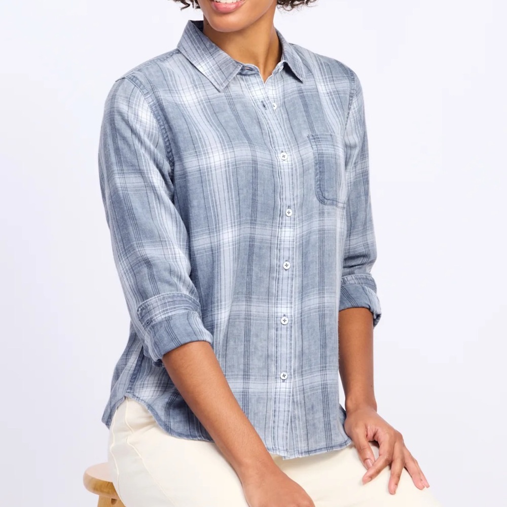 FLAG‎ & ANTHEM
Jessie Button Down Shirt